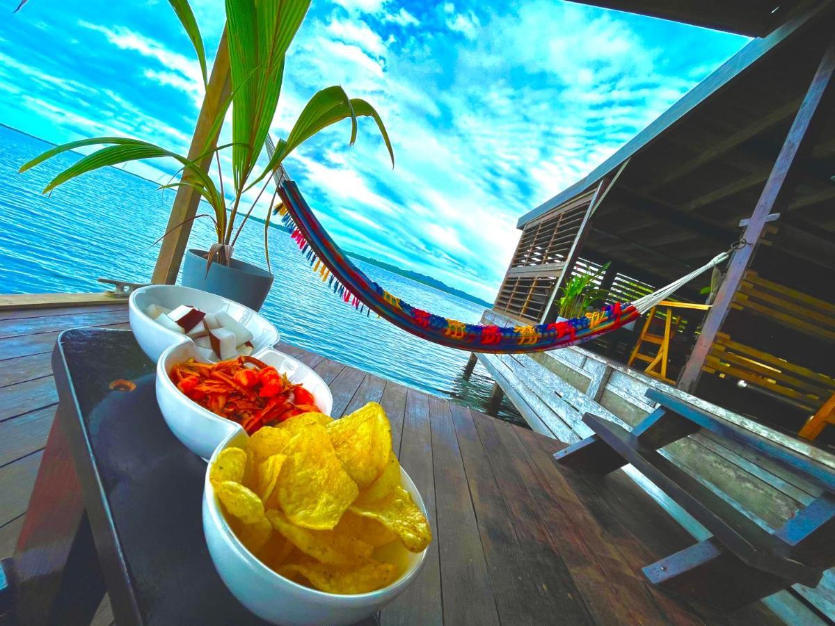 Dolphin Blue Paradise Bocas del Toro Exterior foto